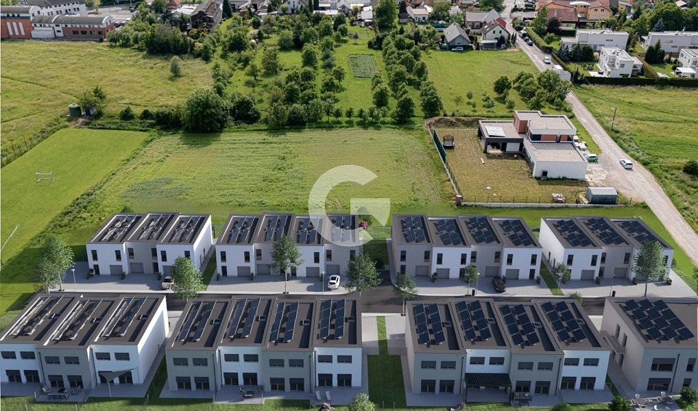 Prodej domu 140 m² s pozemkem 181 m², Zlín – náhled fotky 8