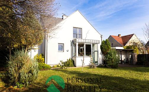 Prodej domu 251 m² s pozemkem 929 m², Nezvalova, Mladá Boleslav - Čejetice