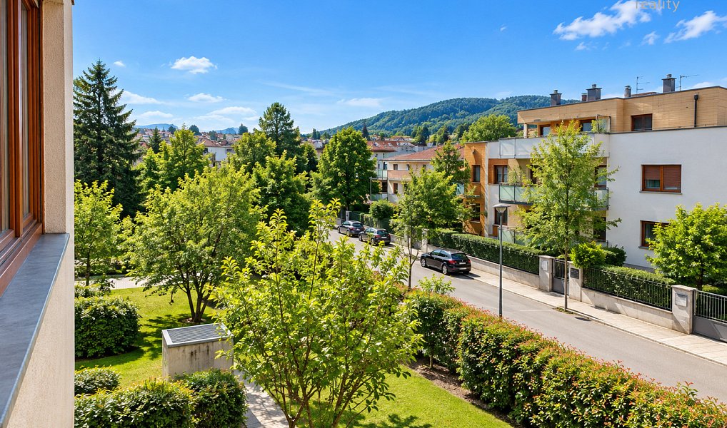 Pronájem bytu 2+kk 56 m², Praha – náhled fotky 11