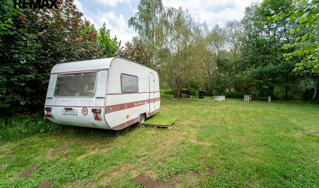 Prodej pozemku 2 100 m², Vlastějovice – náhled fotky 4