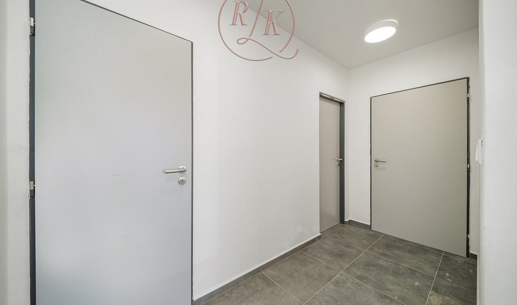 Pronájem obchodních prostor 198 m², Brno – náhled fotky 29