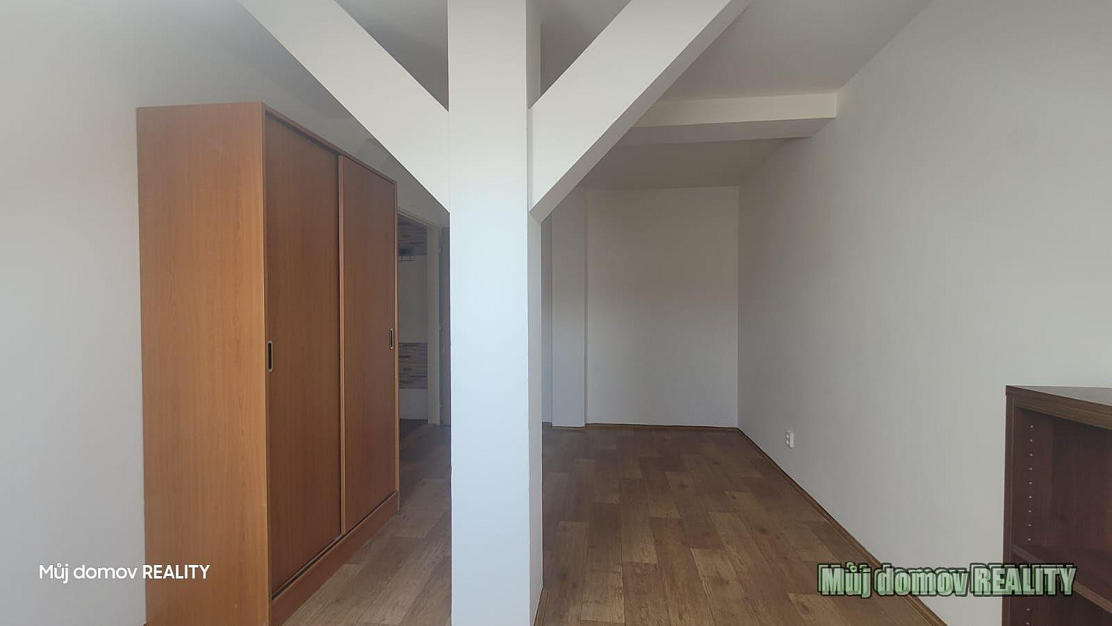 Pronájem bytu 3+kk 85 m² – fotografie 2