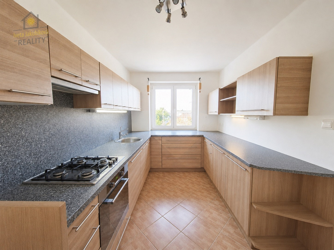 Pronájem bytu 3+1 87 m²