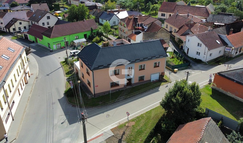Prodej bytu atypického 450 m², Velké Opatovice – fotka 1 z 9