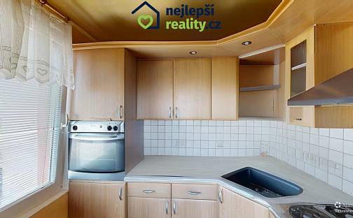 Prodej bytu 3+kk 61 m², Čs. armády, Kladno