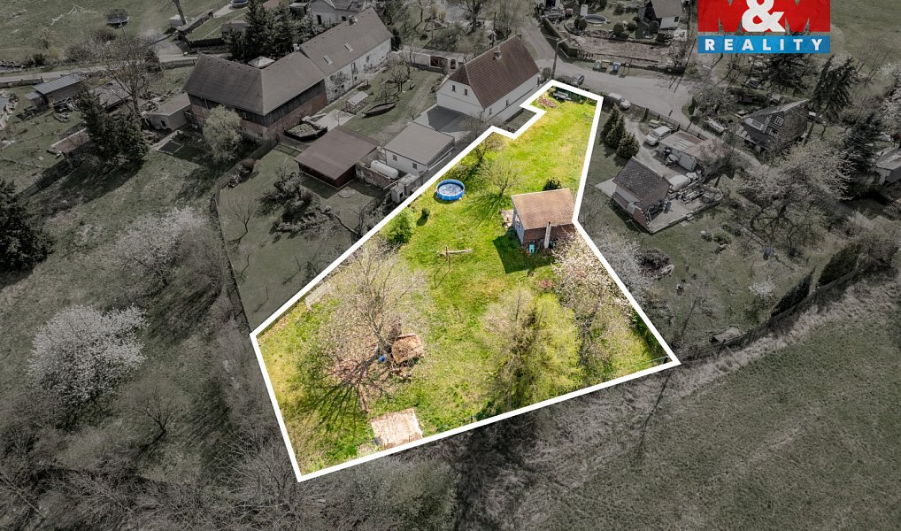 Prodej stavebního pozemku 1 435 m², Chuderov – náhled fotky 6