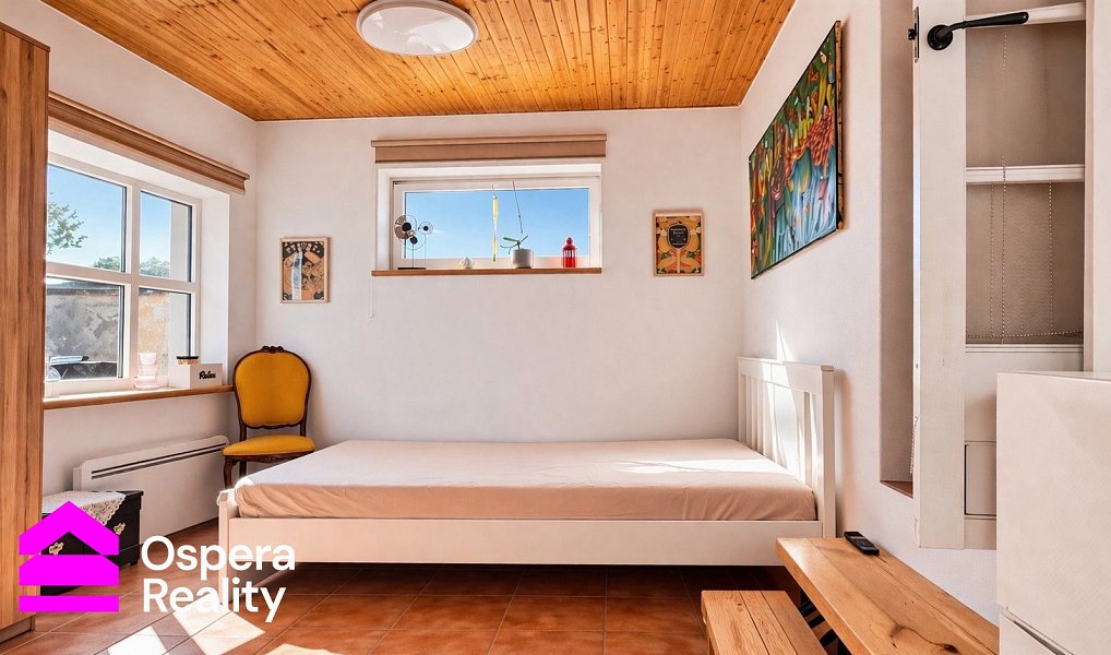 Prodej domu 137 m² s pozemkem 1 021 m², Starý Petřín – náhled fotky 5