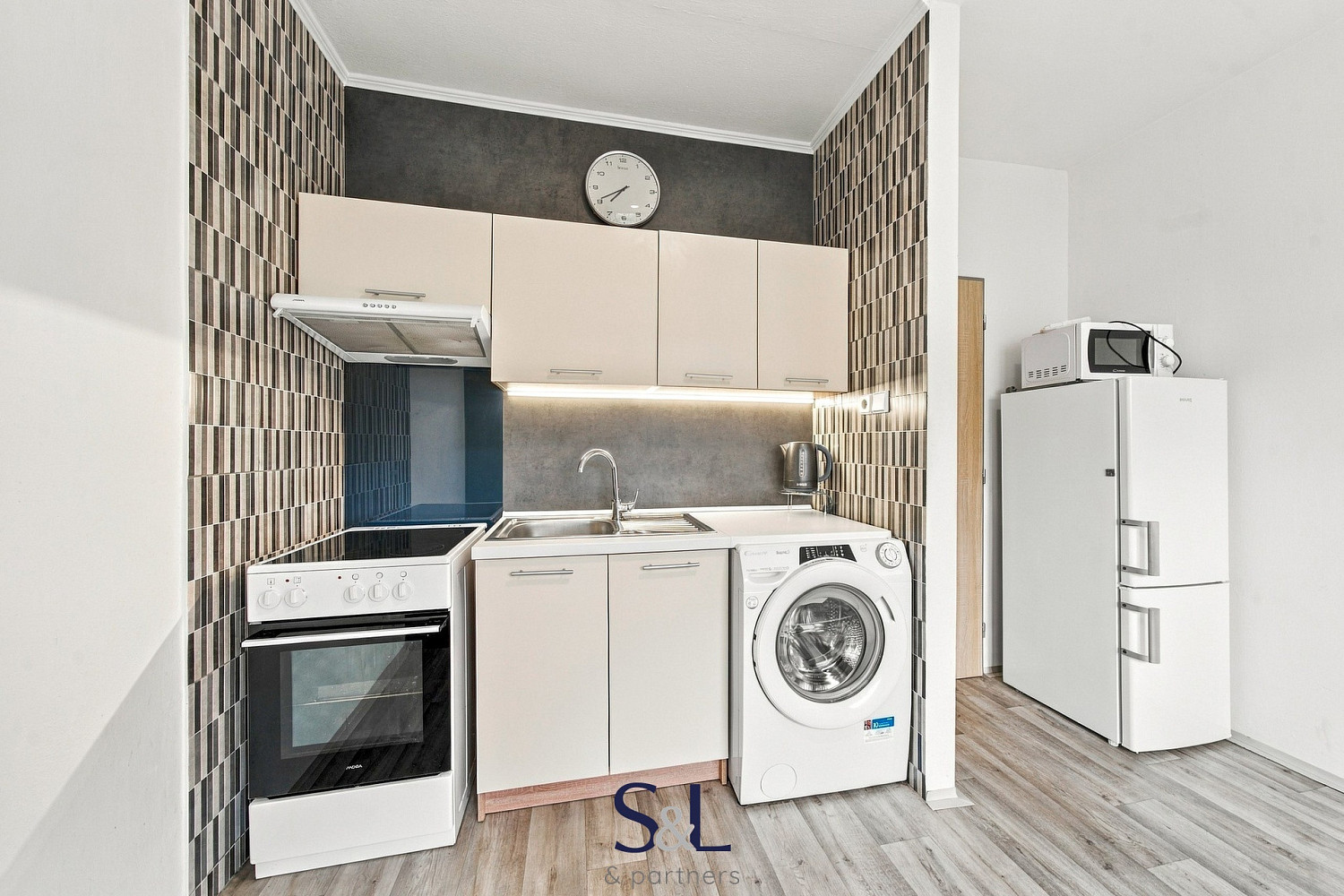 Prodej bytu 1+kk 21 m² – fotografie 2