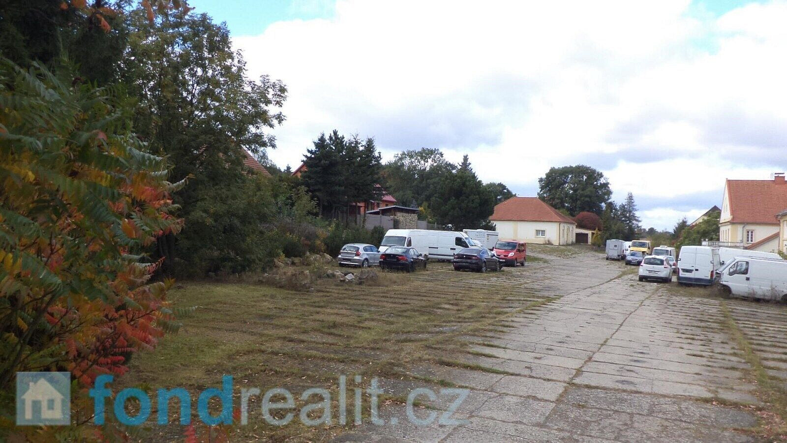 Prodej pozemku 256 m²