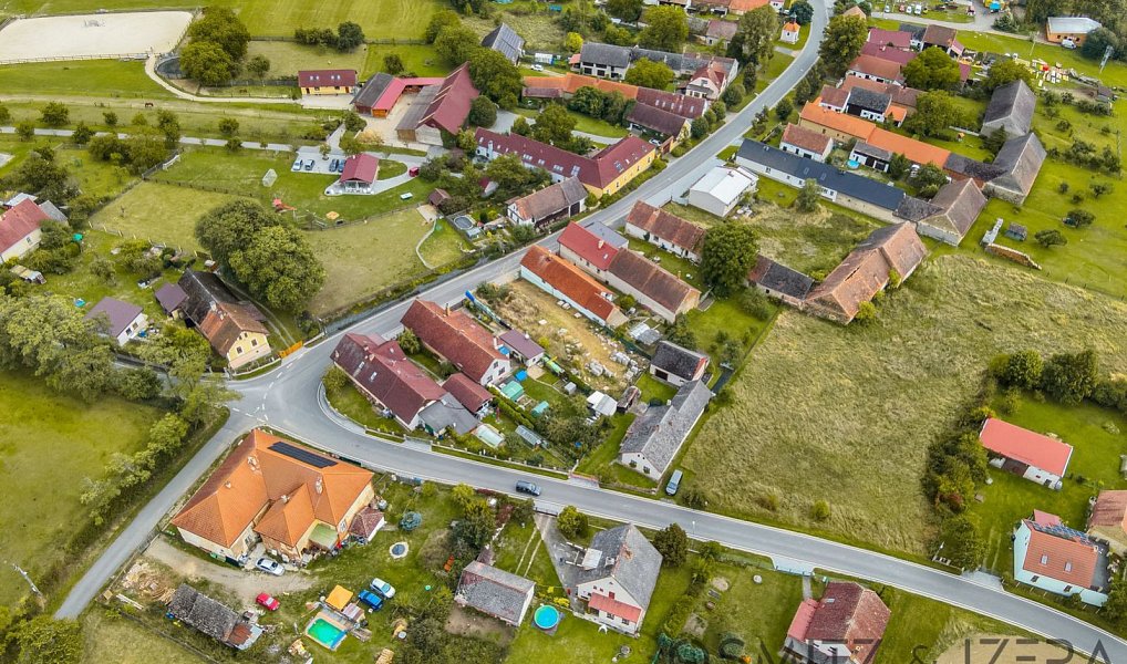Prodej stavebního pozemku 712 m², Milínov – náhled fotky 23