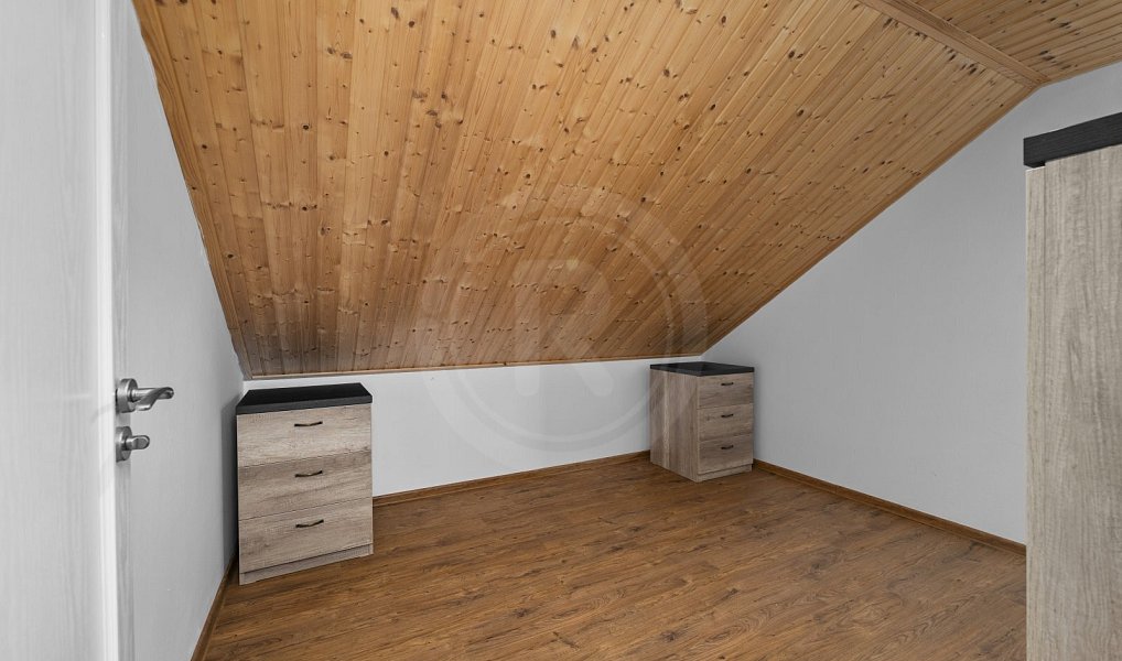 Prodej domu 125 m² s pozemkem 1 061 m², Hůry – náhled fotky 30