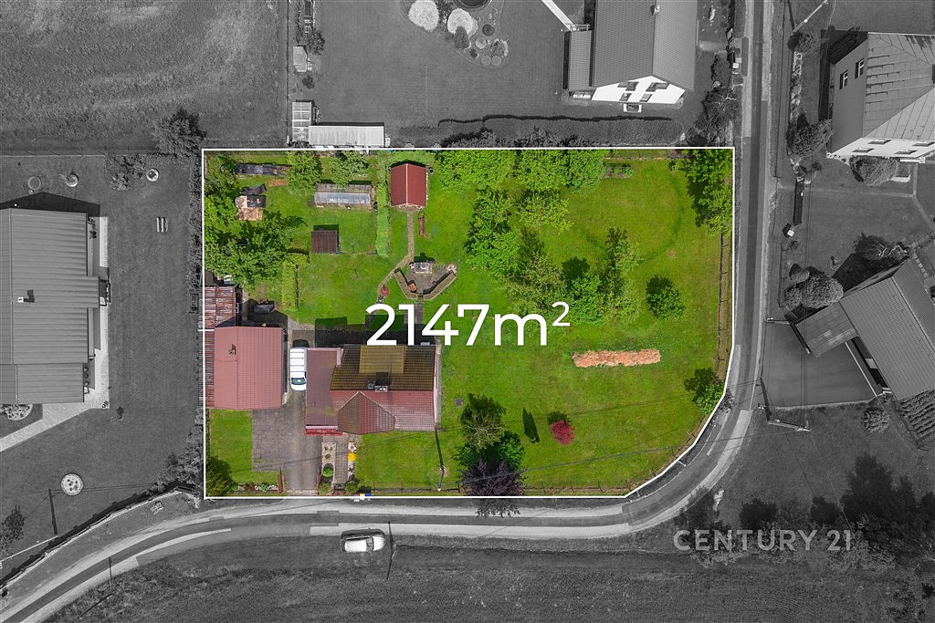 Prodej domu 195 m² s pozemkem 2 097 m² — photo 2