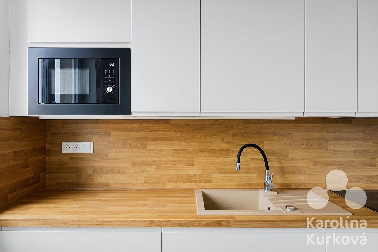 Pronájem bytu 3+1 95 m² – fotografie 2