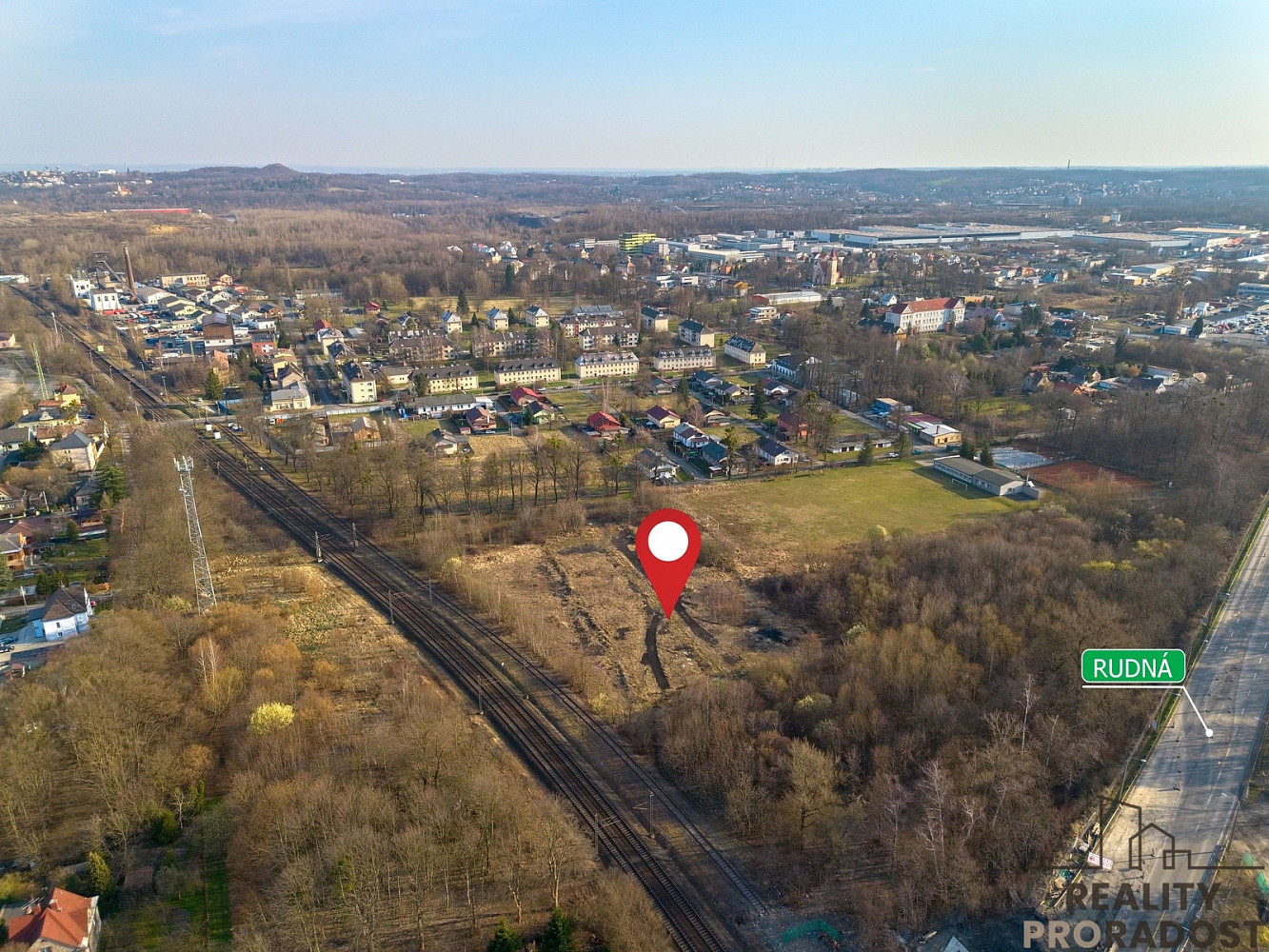 Prodej komerčního pozemku 16 951 m² – pohled 5