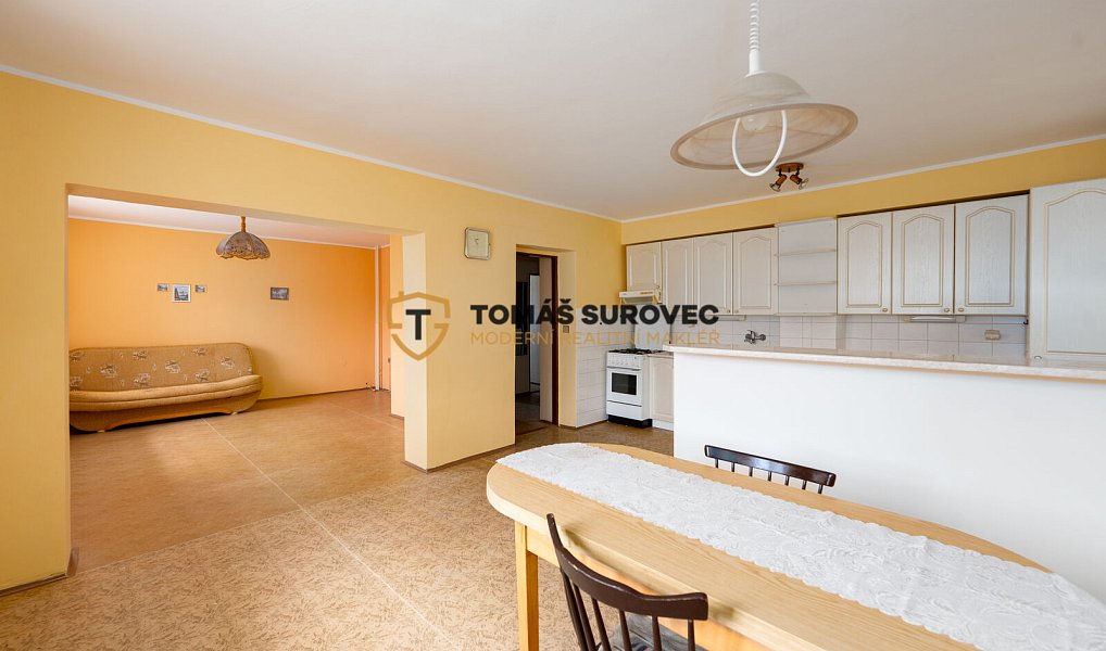 Prodej domu 265 m² s pozemkem 977 m², Tichov – náhled fotky 4
