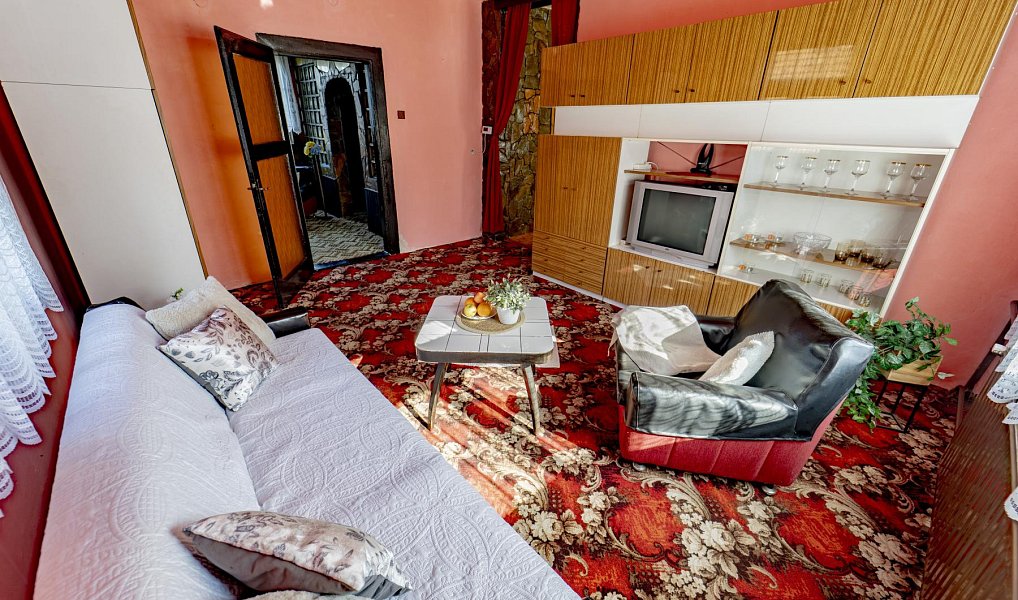 Prodej domu 140 m² s pozemkem 1 086 m², Lhotky – náhled fotky 4