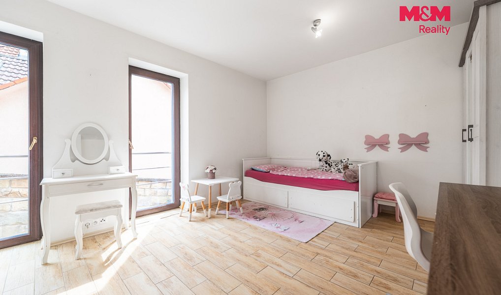 Prodej domu 170 m² s pozemkem 534 m², Pozlovice – náhled fotky 12