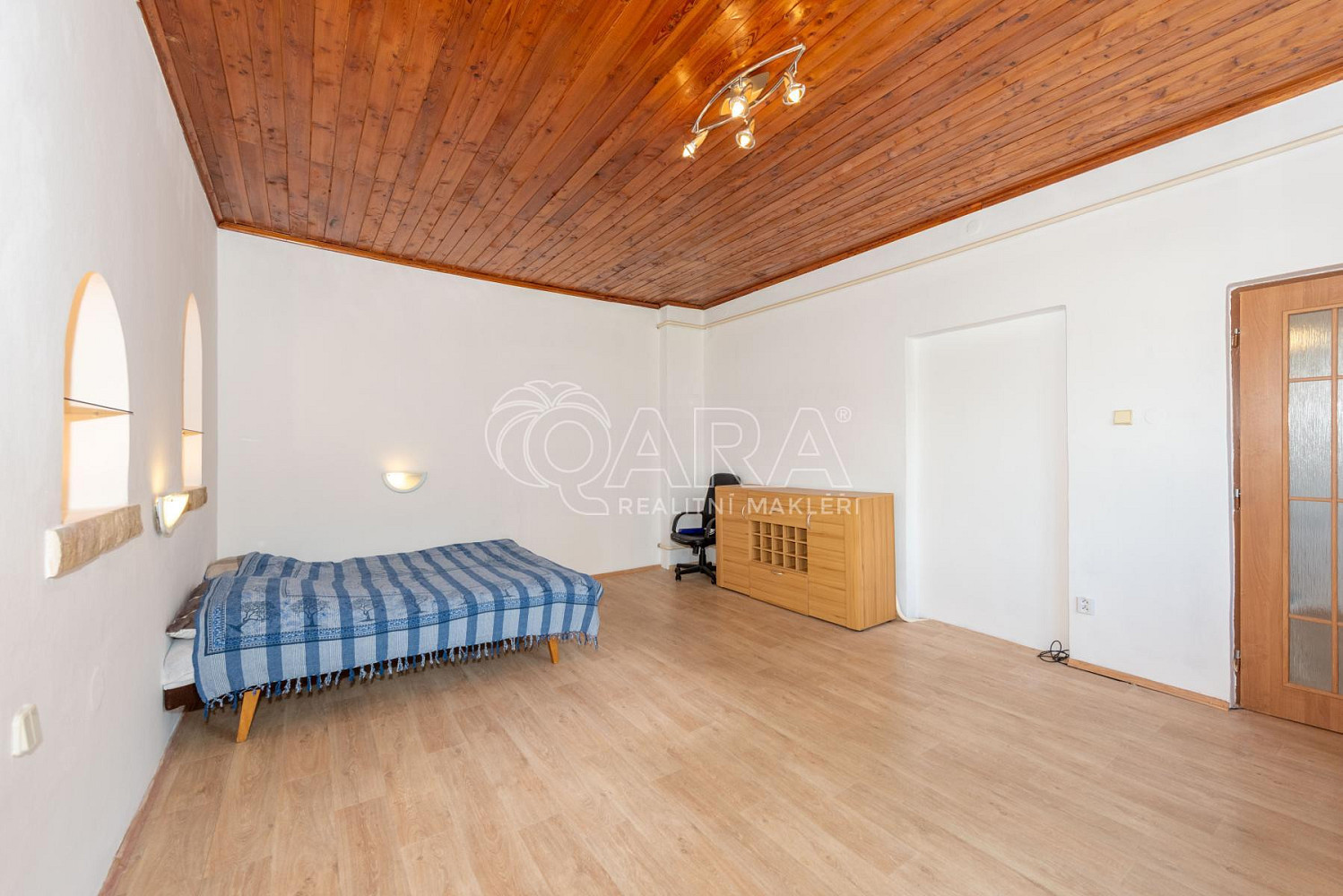 Prodej bytu 1+1 41 m² – fotografie 2