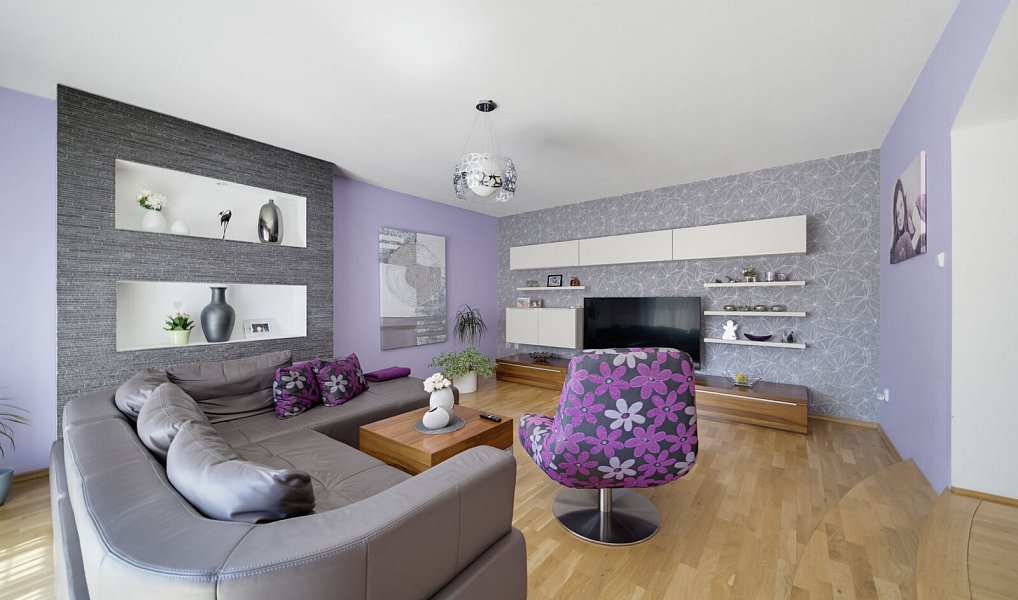 Prodej domu 300 m² s pozemkem 1 491 m², Luženičky – náhled fotky 14