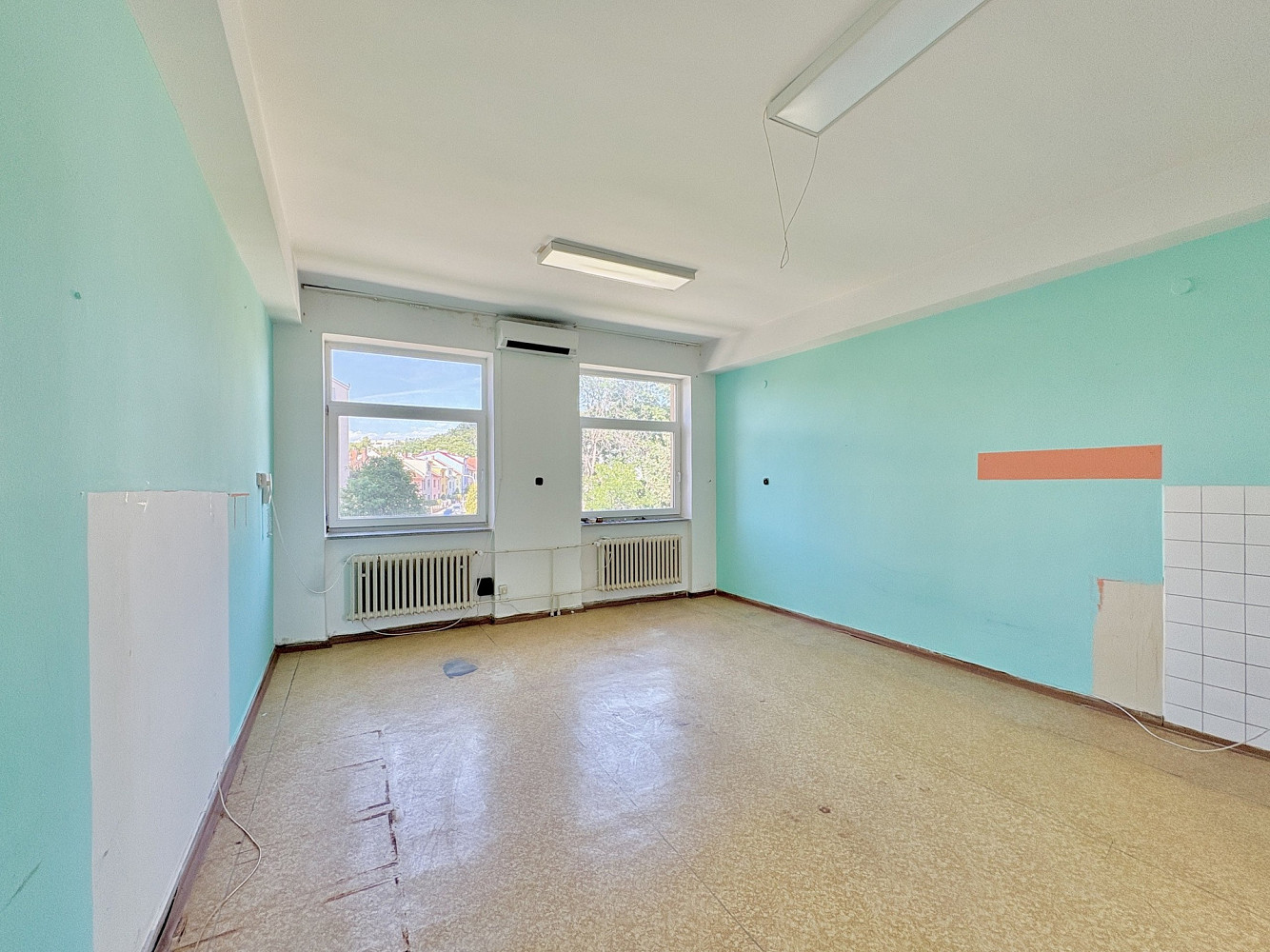 Pronájem kanceláře 26 m² — photo 3
