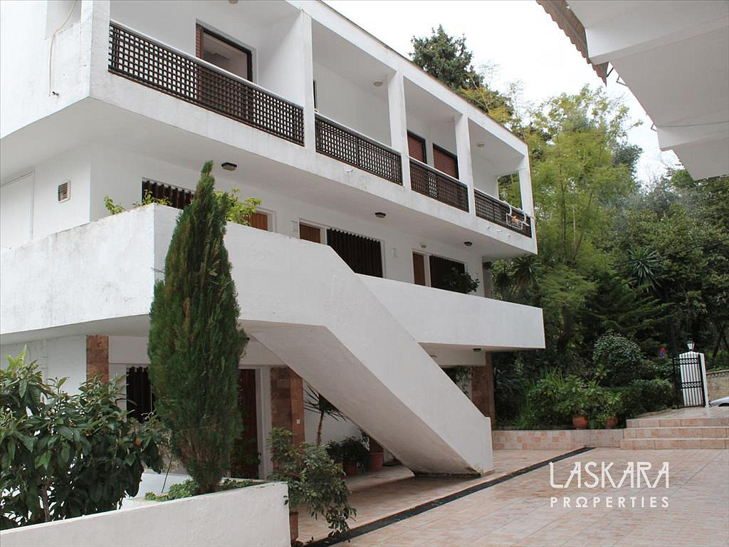 Prodej domu 165 m² s pozemkem 4 000 m² — photo 2