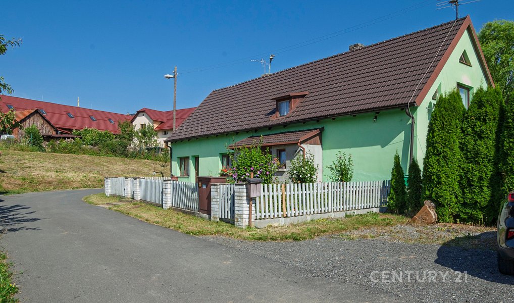Prodej domu 262 m² s pozemkem 2 736 m², Starý Jičín – náhled fotky 3