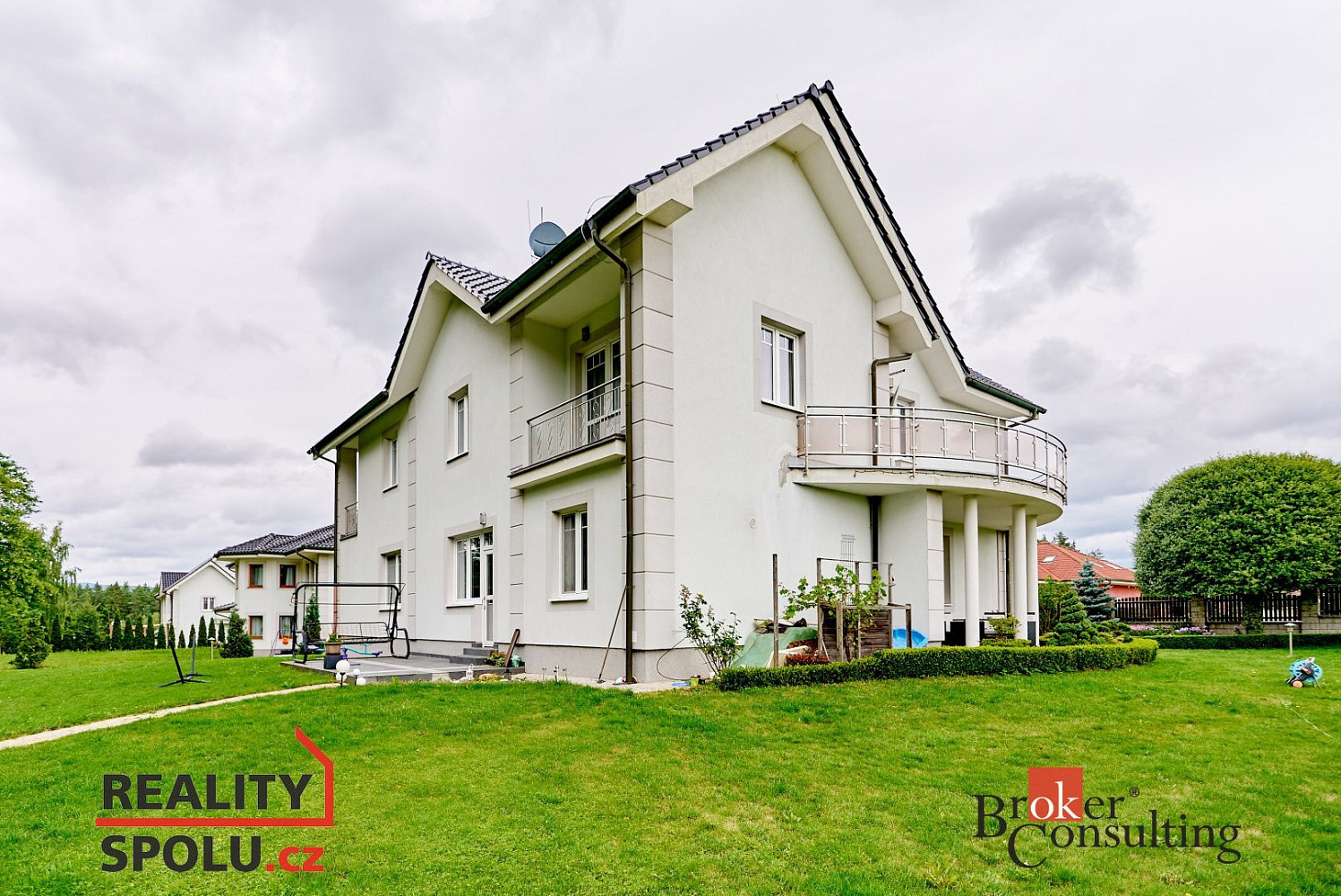Prodej domu 550 m² s pozemkem 1 400 m² – fotografie 3