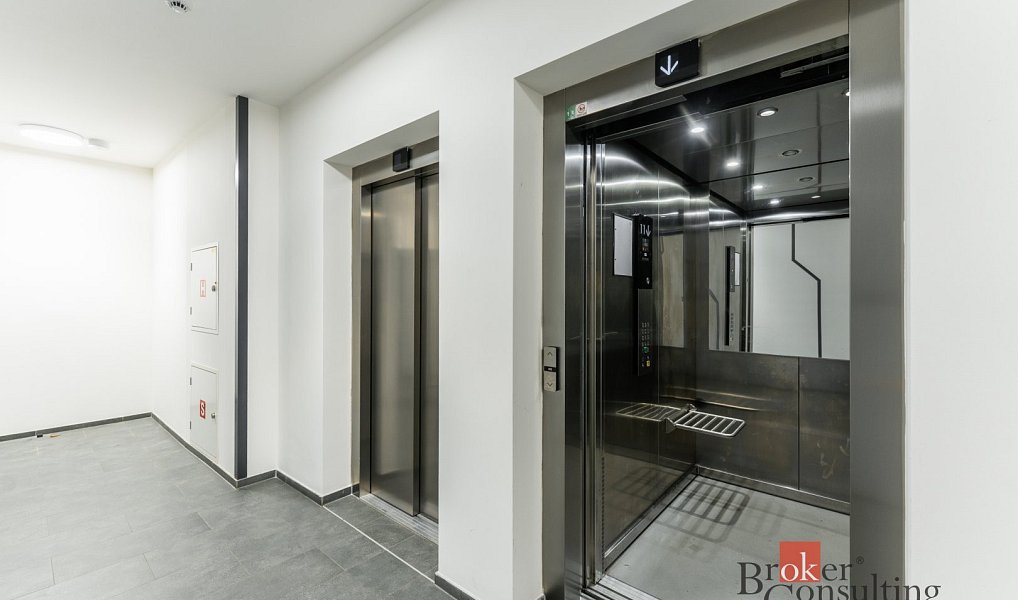 Prodej bytu 2+kk 54 m², Praha – náhled fotky 17