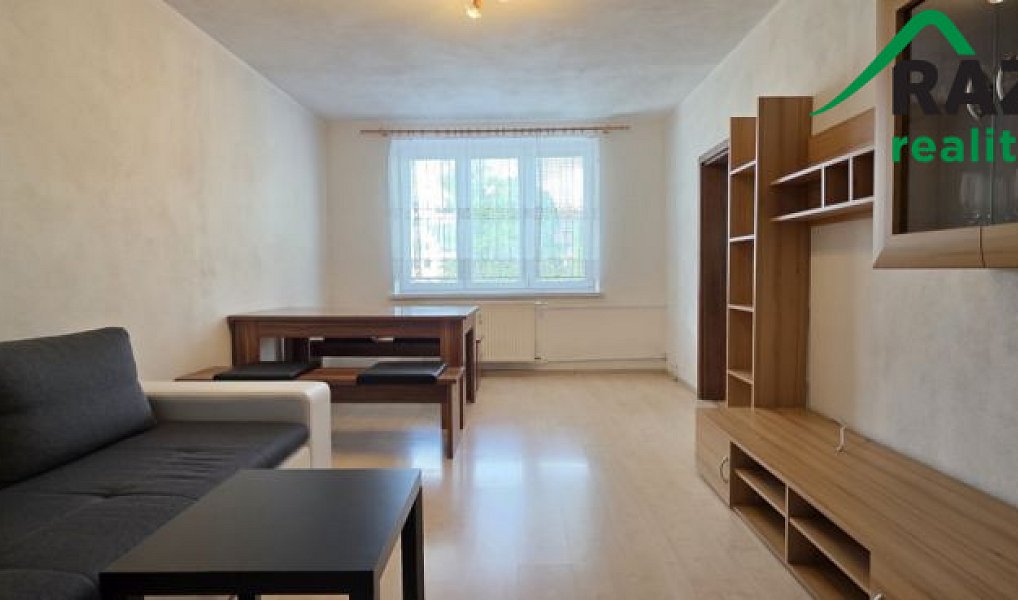 Pronájem bytu 3+1 80 m², Bor – náhled fotky 3