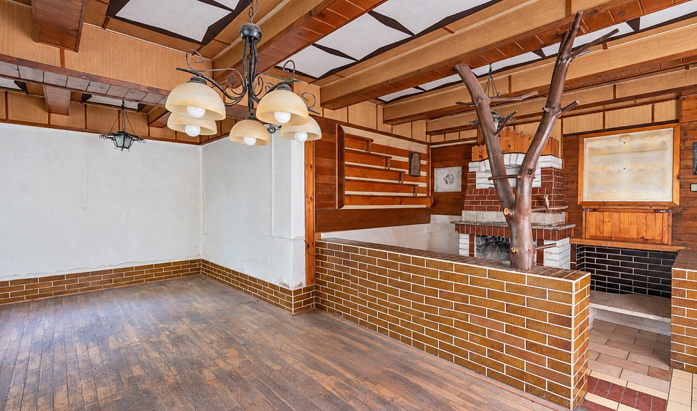 Prodej domu 223 m² s pozemkem 3 747 m², Trutnov – náhled fotky 4