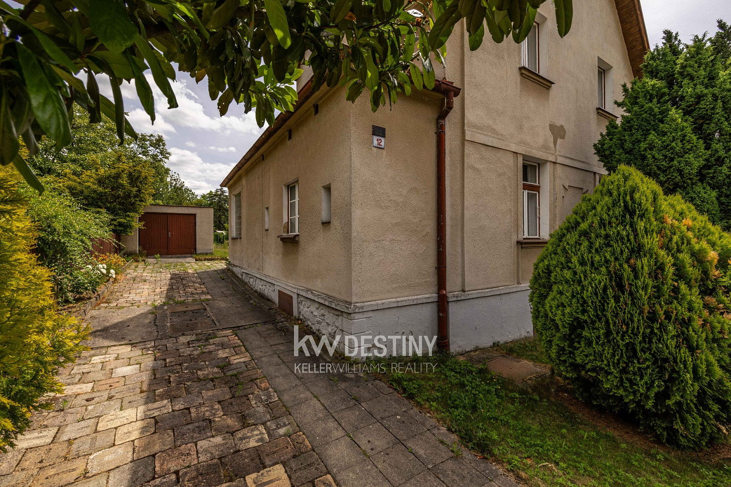 Prodej domu 150 m² s pozemkem 931 m² – pohled 3