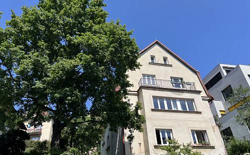 Prodej ubytovacího objektu 42 m², Nad vinohradem, Praha 4 - Braník