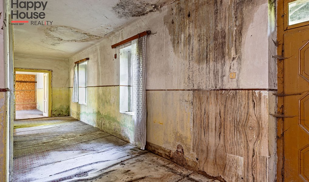 Prodej domu 220 m² s pozemkem 3 038 m², Mořina – náhled fotky 11
