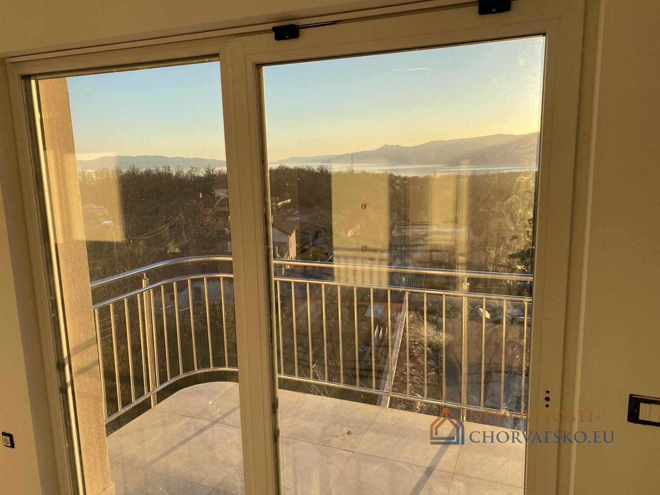 Prodej bytu 2+kk 82 m² - Widok 5