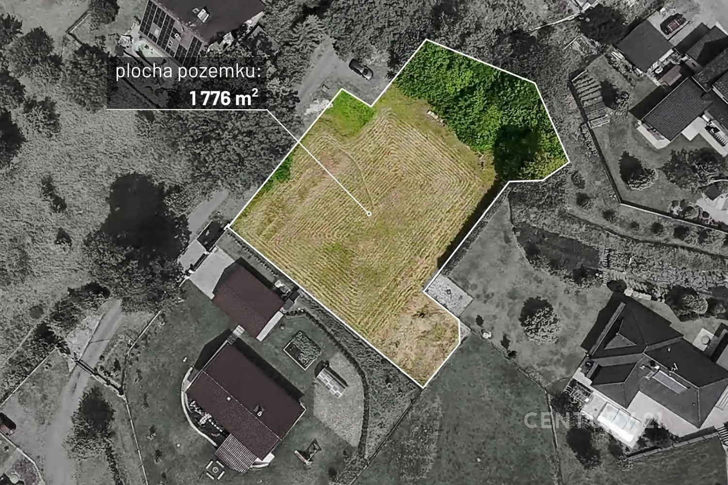 Prodej stavebního pozemku 1 776 m²