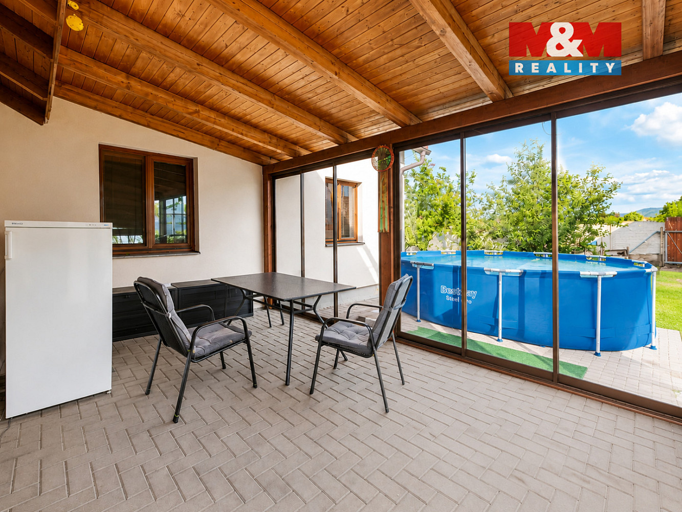 Prodej domu 184 m² s pozemkem 1 188 m² — photo 2