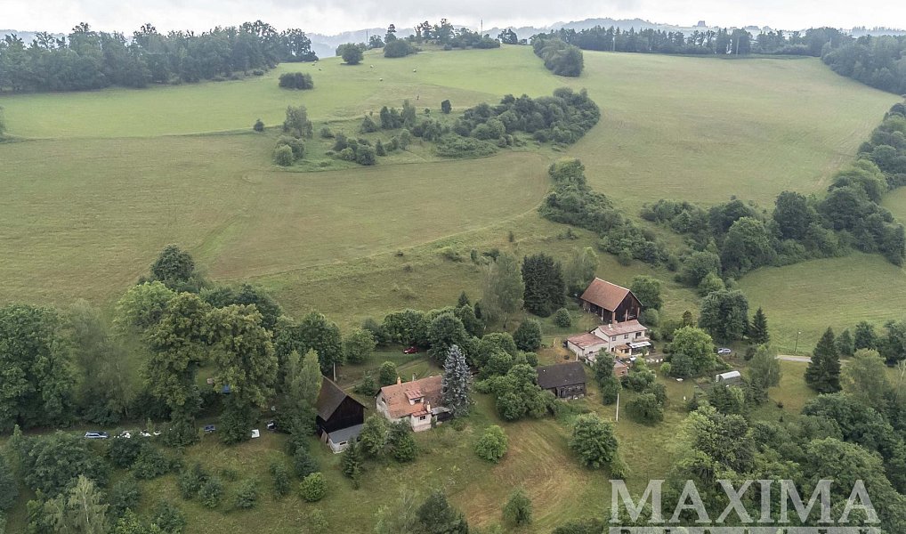 Prodej stavebního pozemku 4 517 m², Slaná – náhled fotky 4