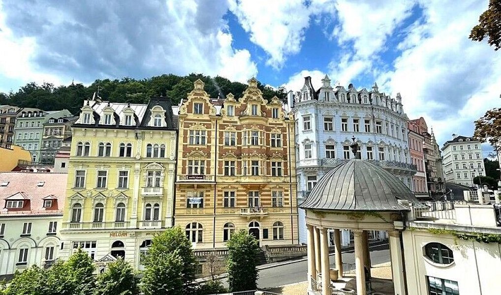 Prodej ubytovacího objektu 1 316 m², Karlovy Vary – náhled fotky 5