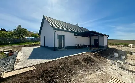 Prodej domu 84 m² s pozemkem 705 m², Velvary, okres Kladno