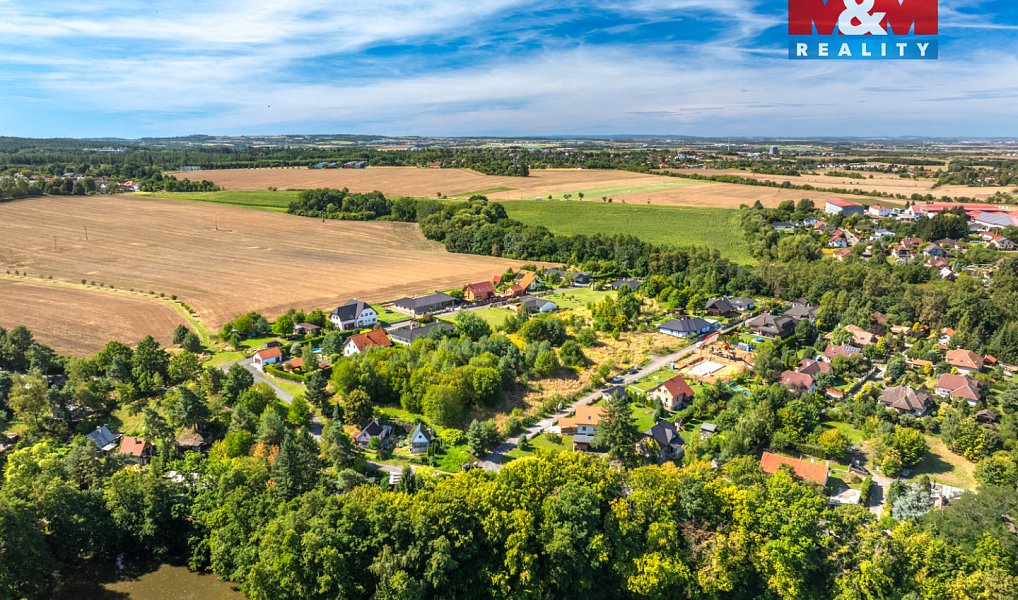 Prodej stavebního pozemku 1 004 m², Březí – náhled fotky 12