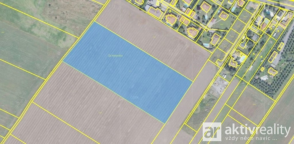 Prodej pole 11 950 m²