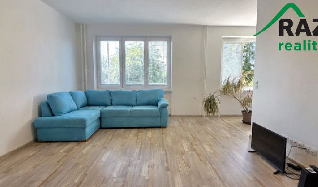 Pronájem bytu 1+kk 34 m², Tachov – náhled fotky 4
