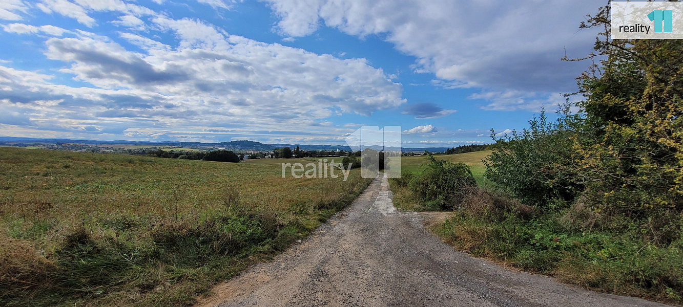 Prodej stavebního pozemku 576 m² – fotografie 2