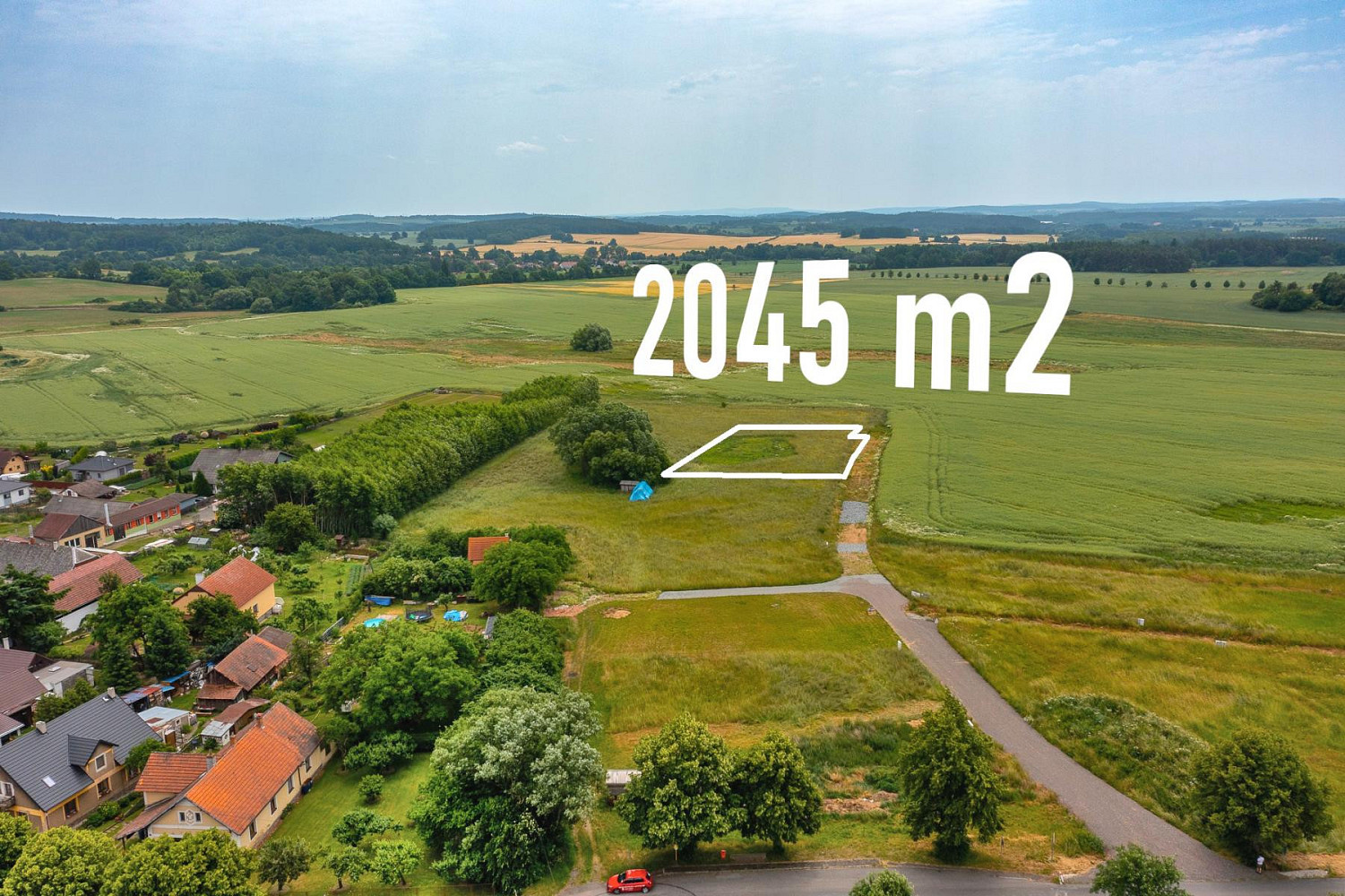 Prodej stavebního pozemku 2 045 m²