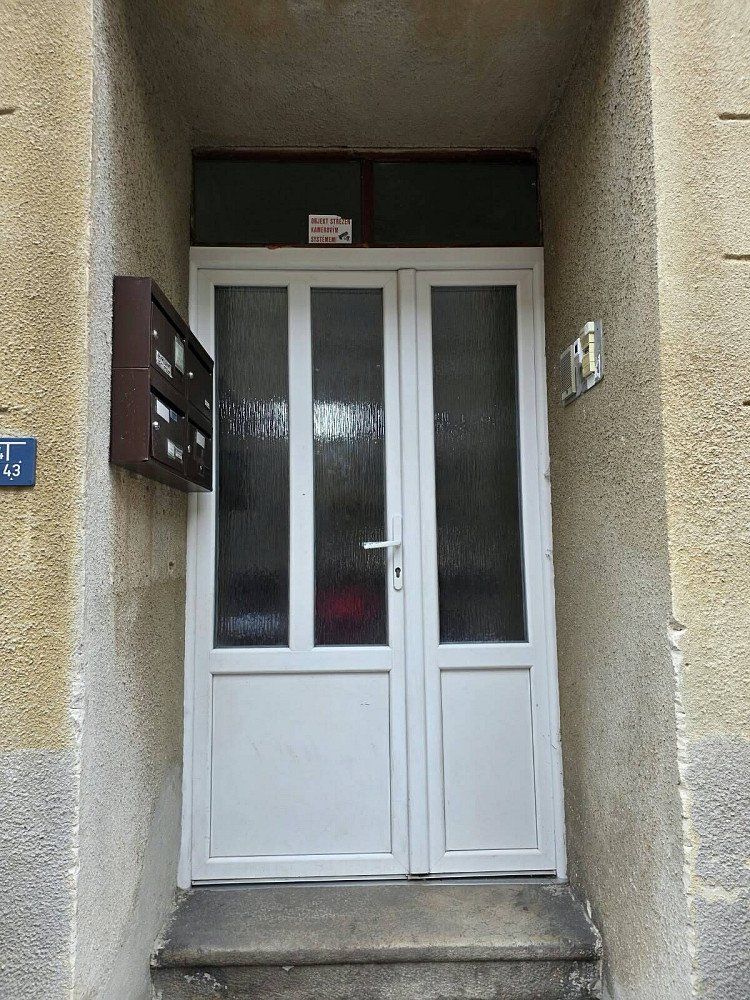 Prodej domu 320 m² s pozemkem 241 m² – fotografie 2