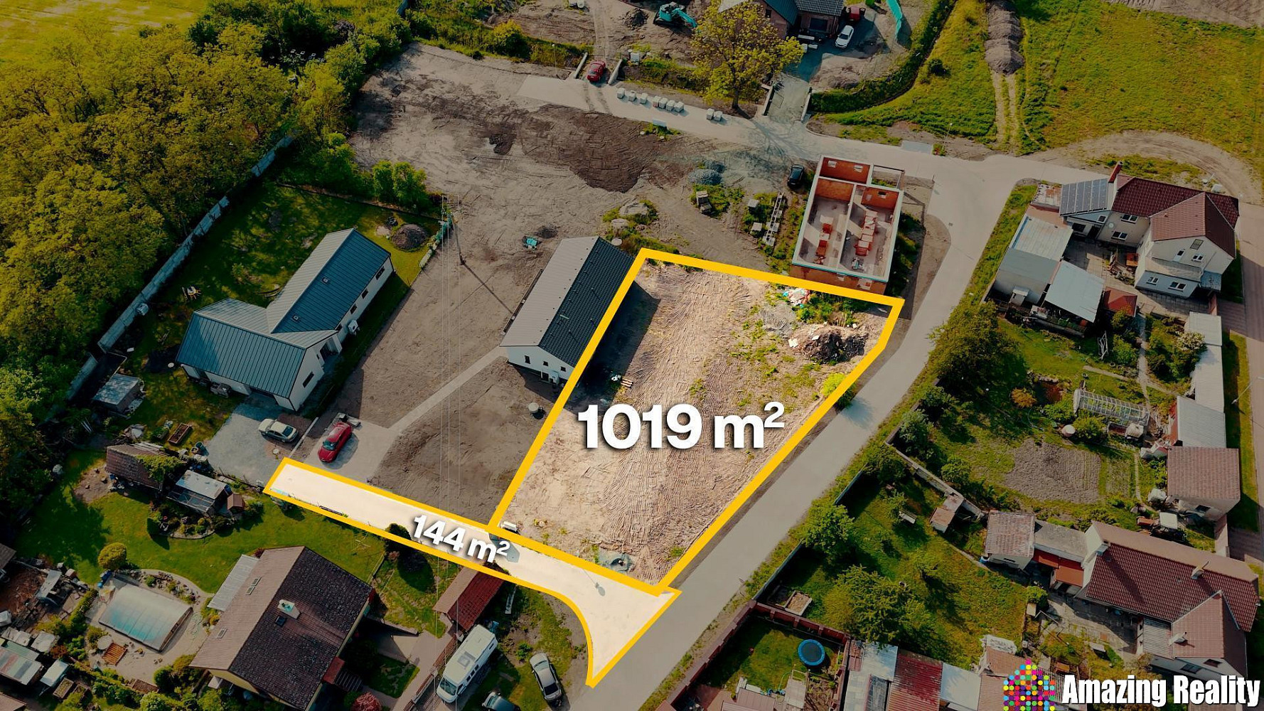 Prodej stavebního pozemku 1 067 m² – fotografie 2
