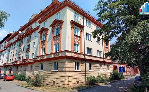 Pronájem bytu 3+1 73 m², Francouzská třída, Plzeň - Východní Předměstí