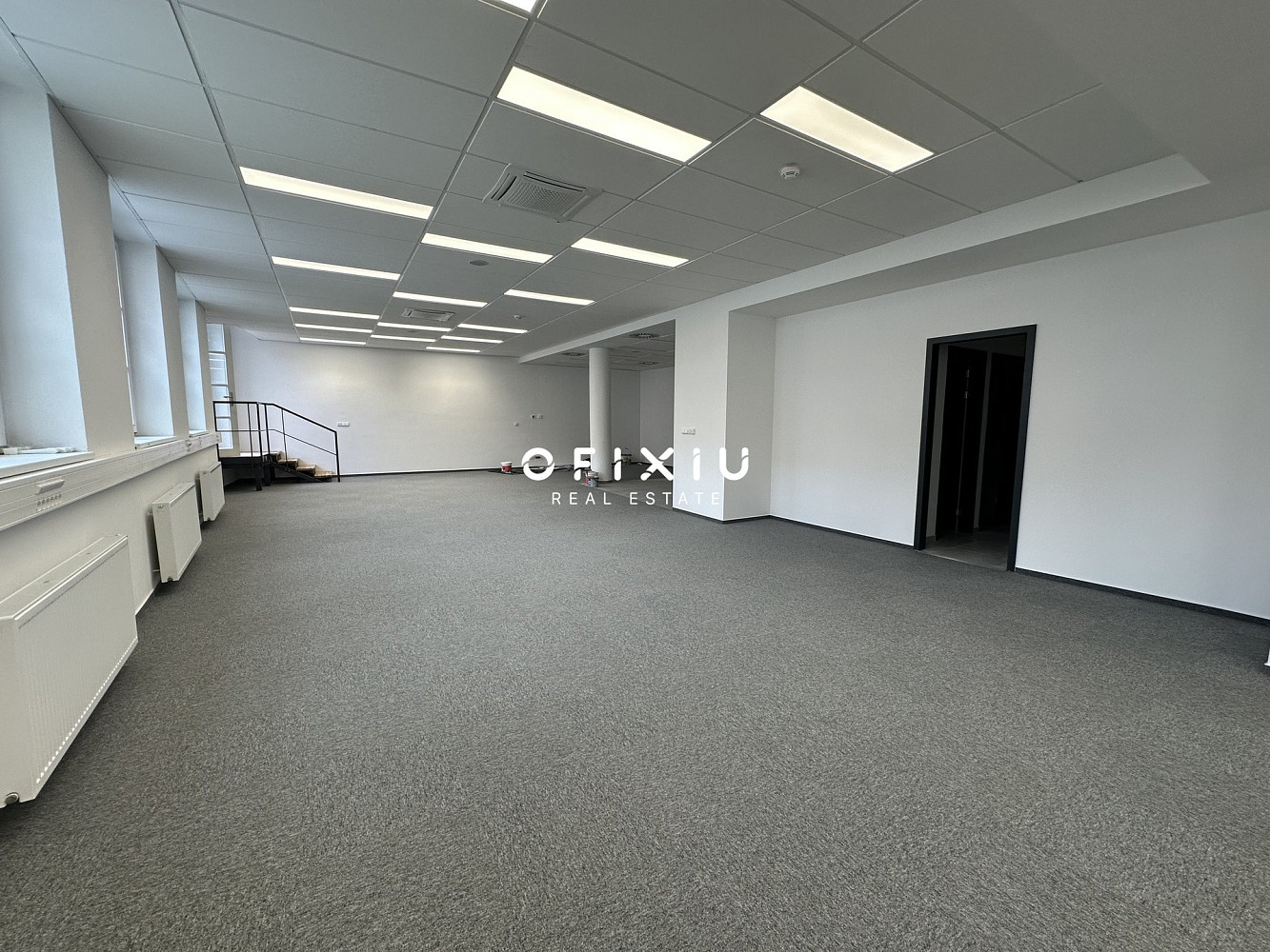 Pronájem kanceláře 153 m² – fotografie 5