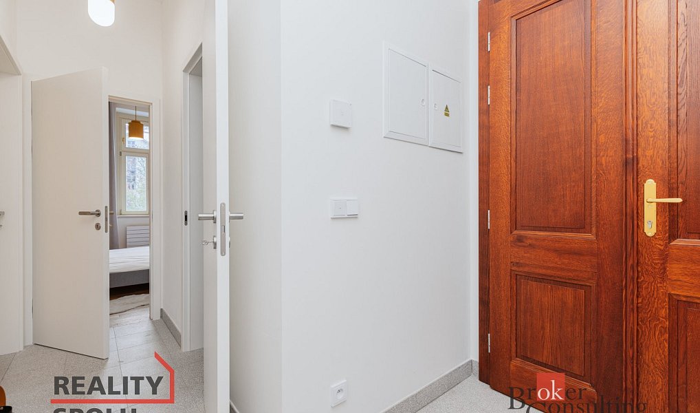 Prodej bytu 2+kk 47 m², Praha – náhled fotky 14
