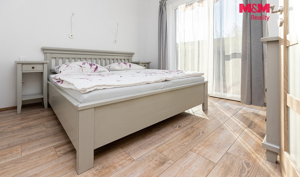 Prodej domu 122 m² s pozemkem 328 m², Dříteč – náhled fotky 12